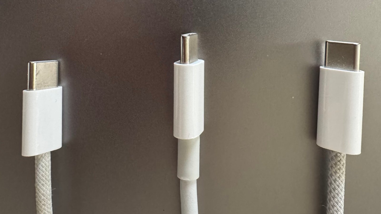 Protects different USB Type -C cables